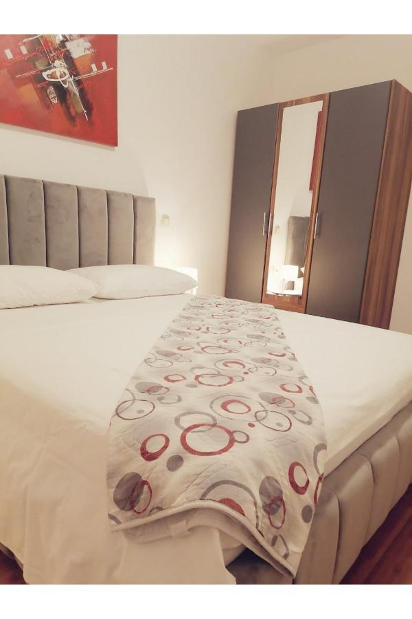 Apartments Alisa Brodarica  Ngoại thất bức ảnh