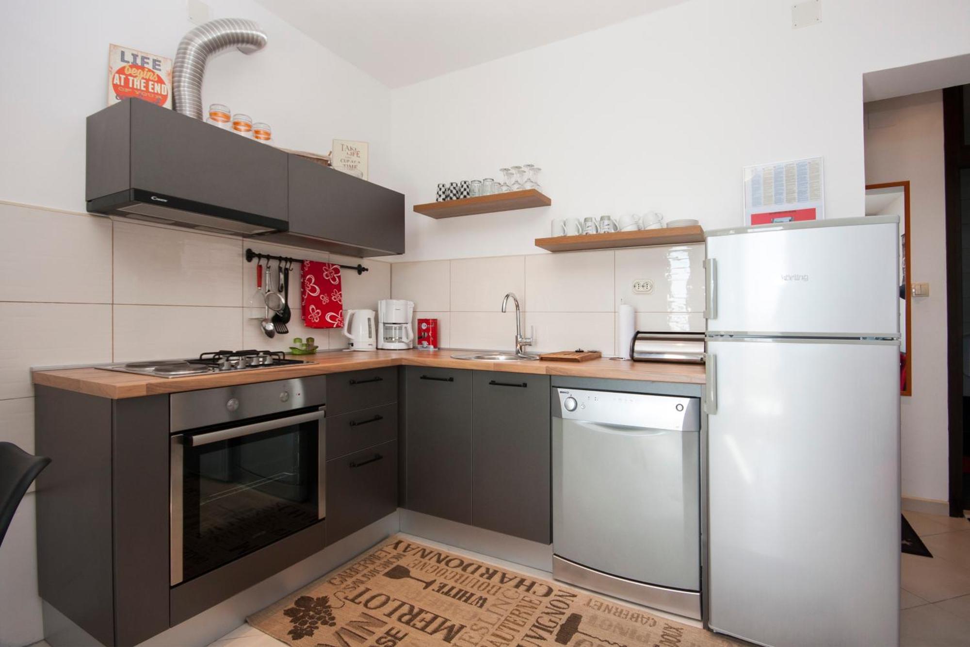 Apartments Alisa Brodarica  Ngoại thất bức ảnh