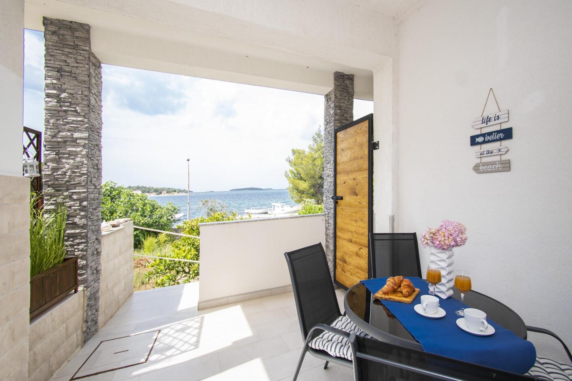 Apartments Alisa Brodarica  Phòng bức ảnh