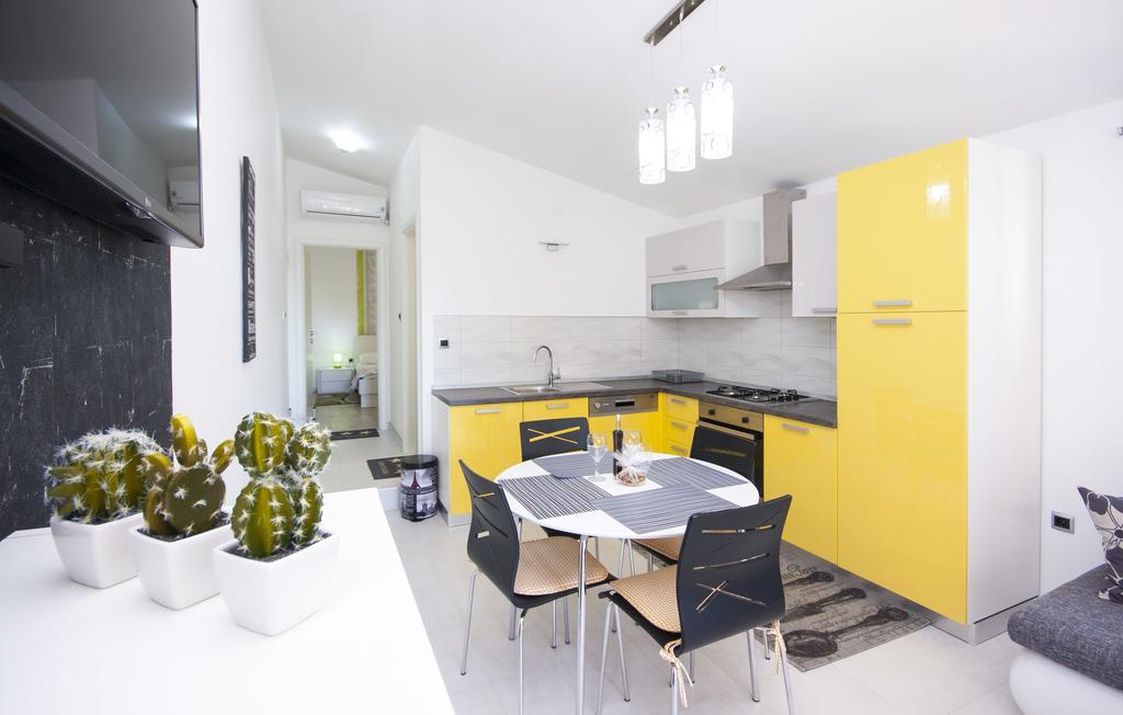 Apartments Alisa Brodarica  Ngoại thất bức ảnh
